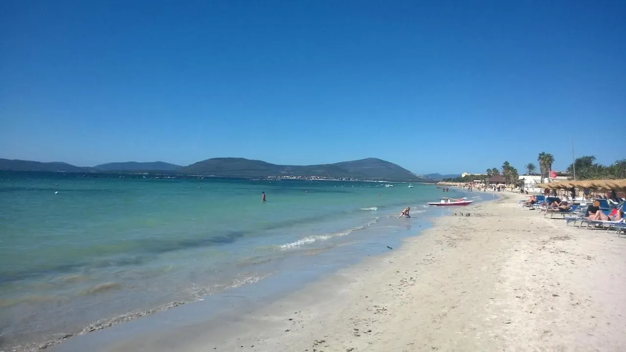 Affittasardegna-Trilo Gemelli 4 Daire Alghero