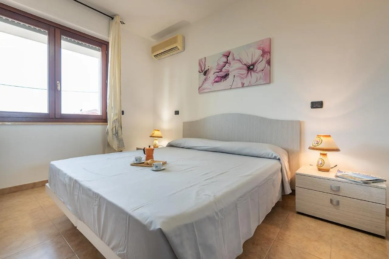 Affittasardegna-Trilo Gemelli 4 Daire Alghero